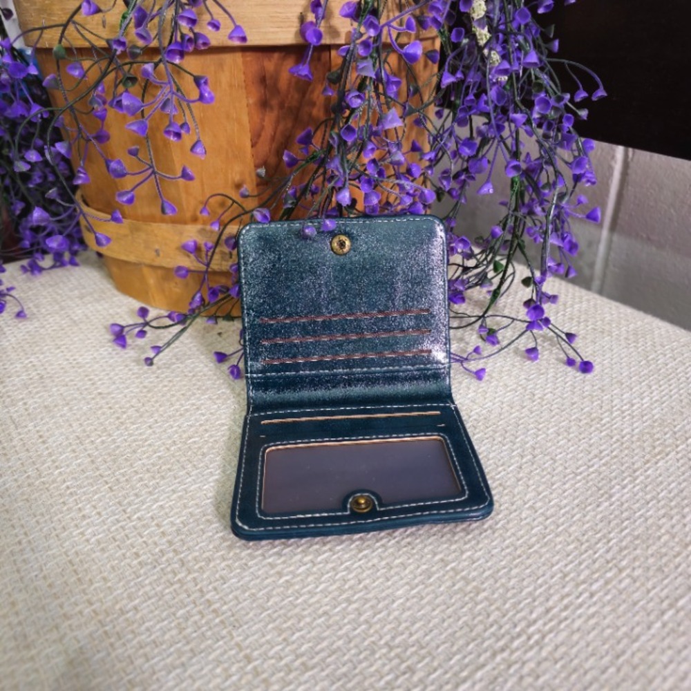 Gothic Cross Stud Bifold Snap Wallet | Teal | 4x4in - Picture 3 of 7